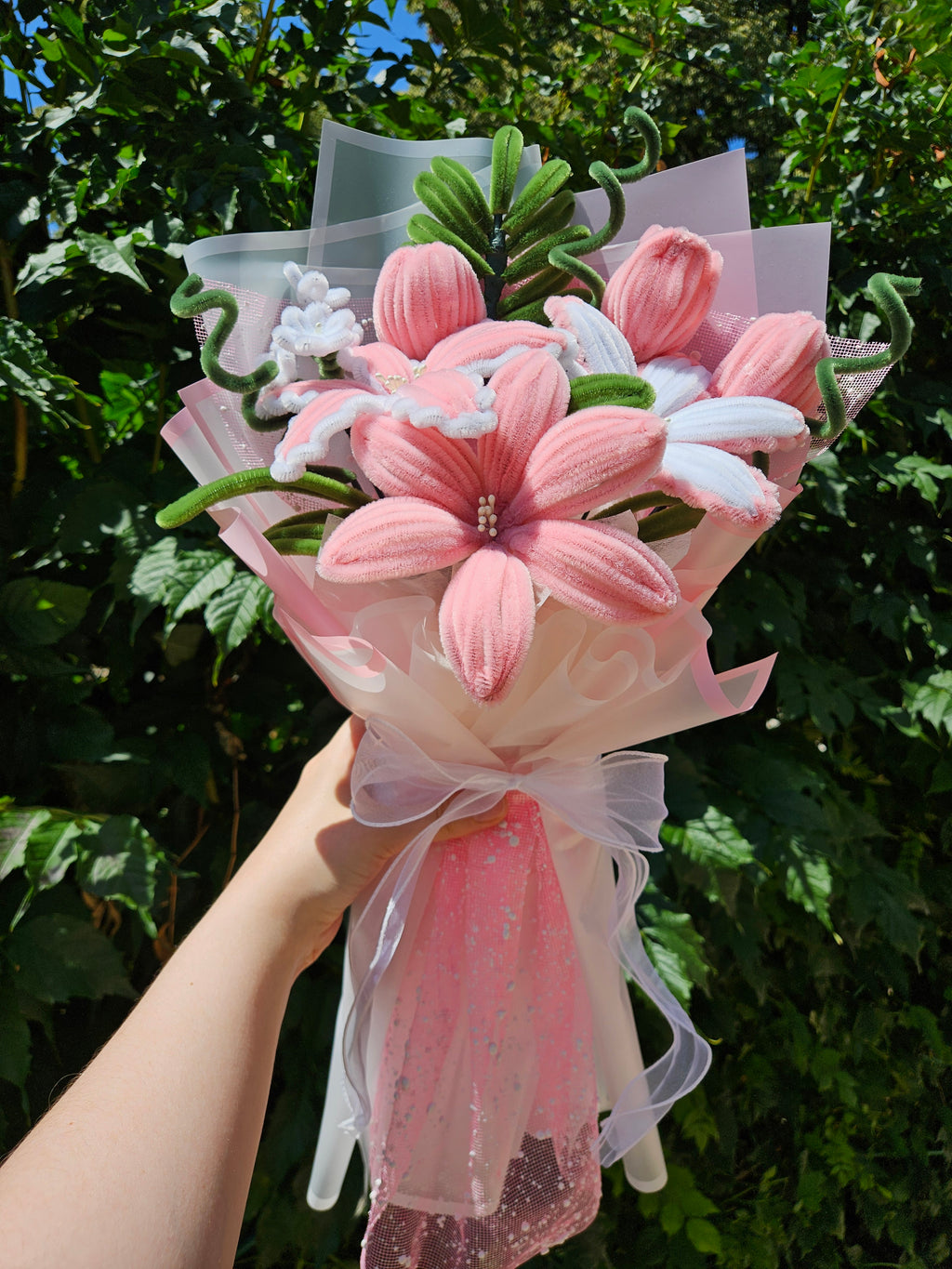 Pipe Cleaner Flower Bouquet - Pink & White