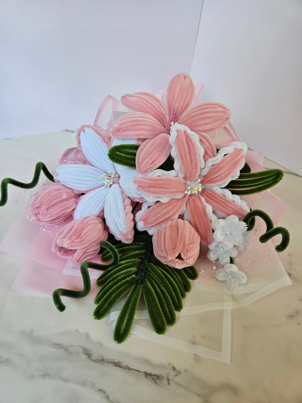 Pipe Cleaner Flower Bouquet - Pink & White